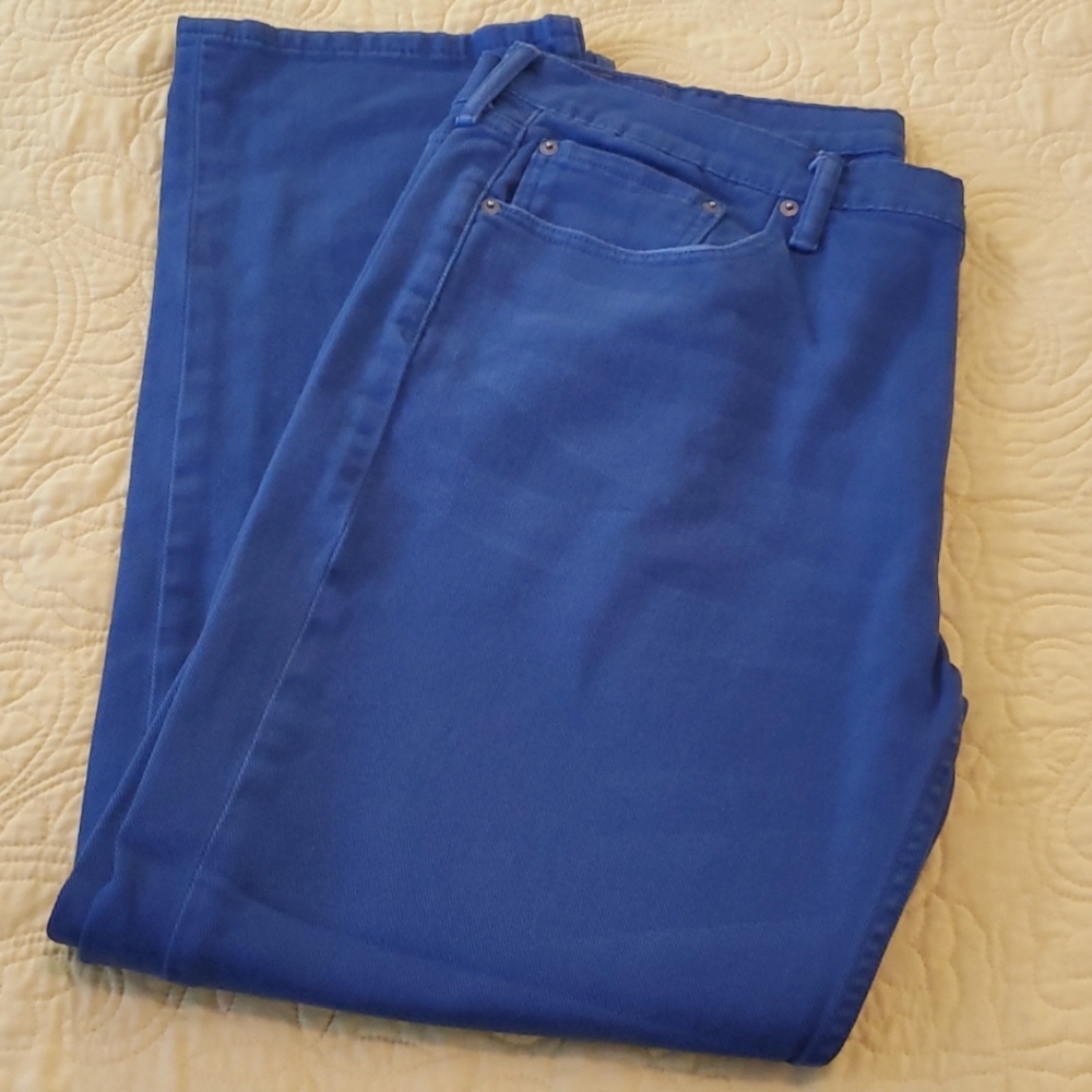LEVI'S STRAUSS Mens blue jeans👖 Size 38X32 New,without tags
